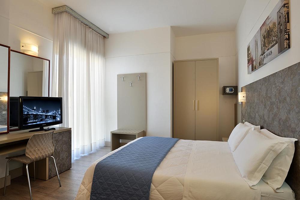 Hotel Tiberius Rimini Eksteriør billede